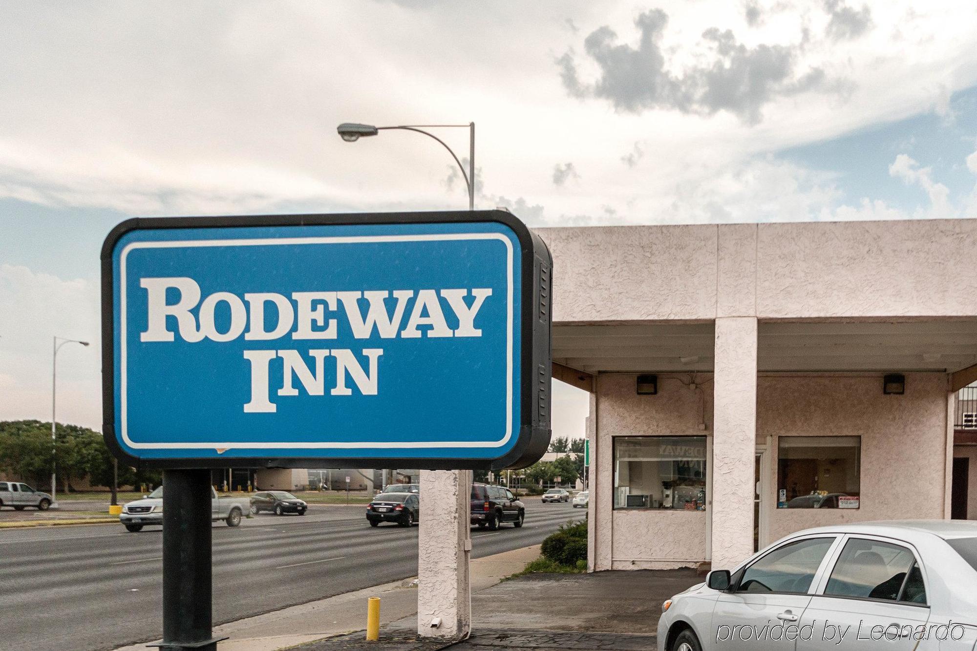 Raider Inn Лъбък Екстериор снимка